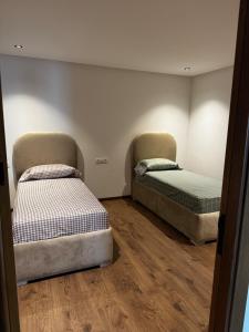 New & cozy luxury apartment in Gardenia