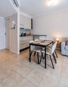 Chill Pool Cosy Studio Desenzano del Garda