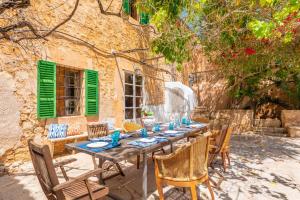 VILLA SANTANYI SUEÑO DE VERANO - Beautiful country house with private pool and free Wi-Fi