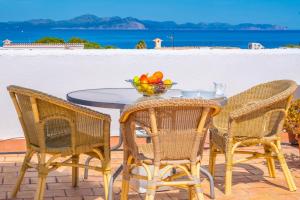 CAN JOAN COLONIA DE SANT PERE - Lovely summer house 10 minutes from the beach with free Wi-Fi