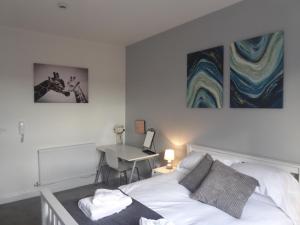 Ben and Mias Place Chester