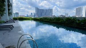 Una Residence Sunway Velocity Jalan Peel Fully Air Con Homestay
