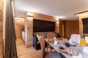 Maison Allée The Art of Alpine Living