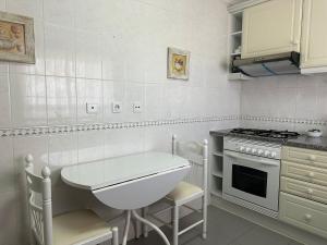 Cozy 1Bdr Flat with Pool and Garage by Lovelystay