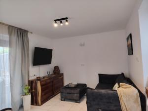 Jacuzzi Suites & Domek Krucza