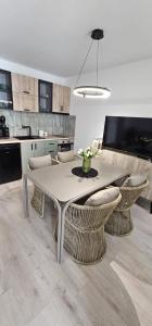 Olive Luxury Apartment few steps away from the sandy beach
