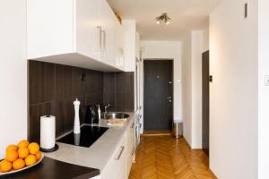 PiotrApartments - Central Warsaw Daleka - Walk to Central Station
