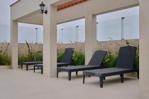 Aliaga Suites with Rooftop Pool in Magdalena