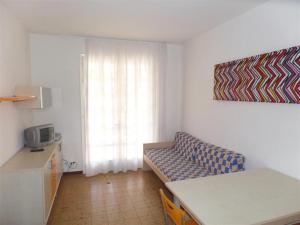 Practical flat in a villa in Bibione centre