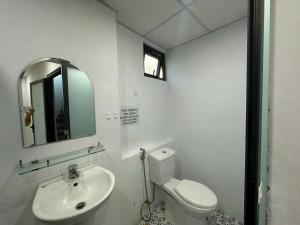 Villa Tqc hồ tràn viền