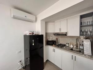 Comfortable Apartments Beach & Pool Access
