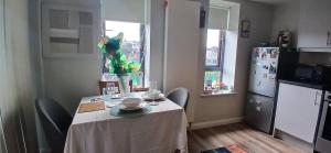 Cozy 1BDR APT with Private Balcony Near City