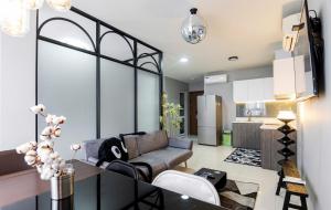 Grand Riverside Aparment 4Brs 5 Beds near D1