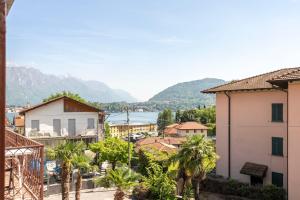 Charming Azalea apartments by Halldis