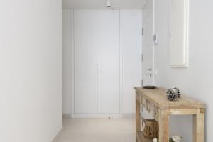 Exclusive Apartment with Garden in Higueron