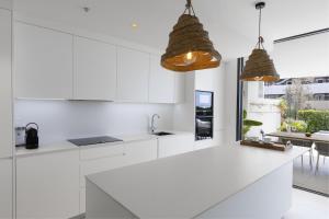 Exclusive Apartment with Garden in Higueron