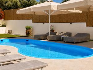 Villa Leonton with a private pool