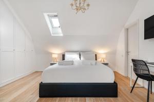Duomo View Penthouse by Ricasoli Stays