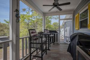 Chateau Relaxo by Oak Island Accommodations