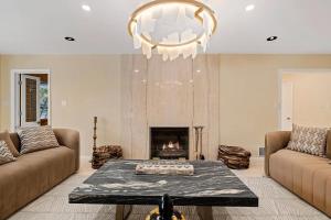 The Sinatra Home