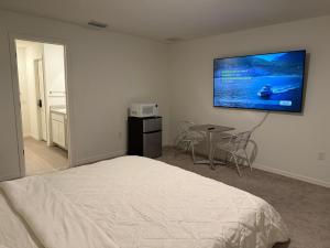 Paradise Master Room