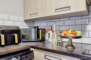 5BR Home, Perfect for Families, Colchester, Free Wifi