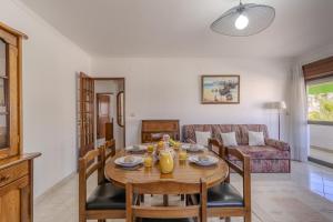 #345 Central Albufeira Apartment AC & Garage