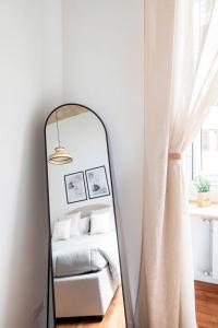 Modern Cozy Apartment near the Colosseum in Rome