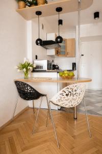 PiotrApartments - Central Warsaw - Central Warsaw Living