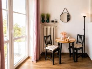 PiotrApartments - Central Warsaw - Central Warsaw Living