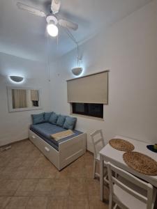 Seaview small house