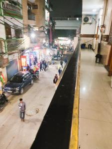 OM Residency --Nizamuddin Railway Station