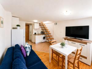 KoLoNi Bright & Cosy LOFT