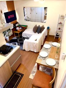 Azure Urban Resort Staycation WCG