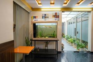 Hotel Urban Stay CyberHub Near Ambience Mall