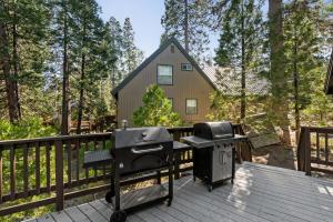 Happy Pines- Remodeled Family Cabin