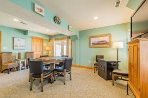 The Watch Tower - KDH MP 6.5, Ocean View, 12 Yds to Beach, Pool, Hot Tub, Tiki Bar, Flex Stays