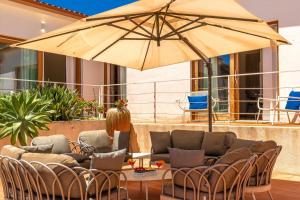 Villa Cori with Private Pool near Taormina