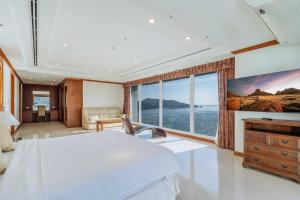 Patong Beach Hub with Great Location C276