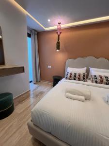 Penthouse at Malabata city center