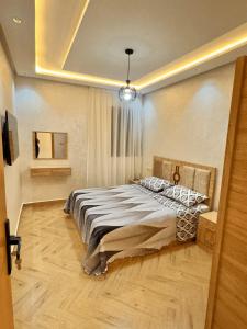 Luxury Cozy Apartment In Martil 4 Min Walk to Beach