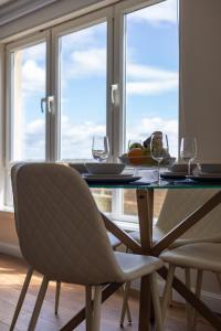 Sea Point - 2 bed apartment