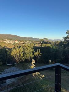Altos del Pucara Piscina Climatizada vista a las sierras juegos Huerta Orgánica