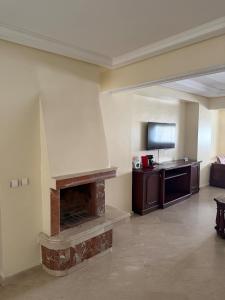 Spacious family apartment with 24-hour security