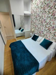 RUA NOVA 28 BAJO con JARDIN, NETFLIX y PS4, 2 DORMITORIOS