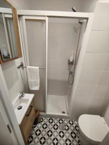 RUA NOVA 28 BAJO con JARDIN, NETFLIX y PS4, 2 DORMITORIOS