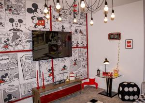 New Modern Disney Family Retreat