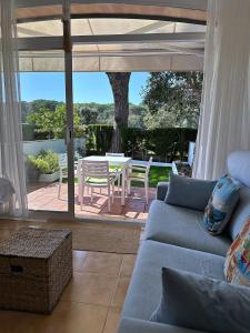 Calella, terraza privada y piscina