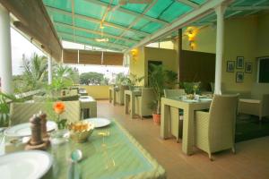 juSTa Indiranagar, Bangalore