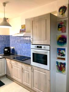 Grand appartement 80m2 à 100m de la Gare Saint Jean